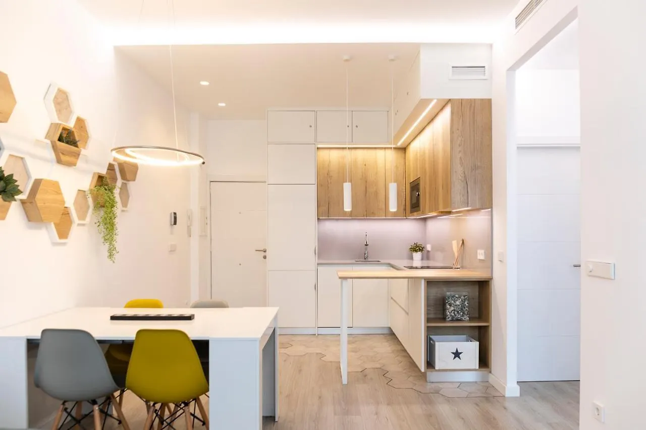 Sylvia 1M - Precioso Apartamento En Primera Linea De Mar - Centrico - Playa - Wifi Empuriabrava Apartment